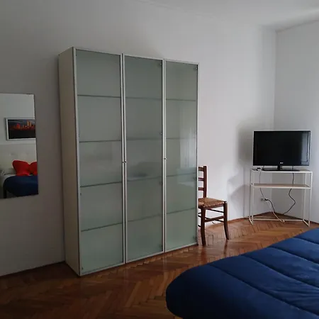 Carmela's Sweet Apartman